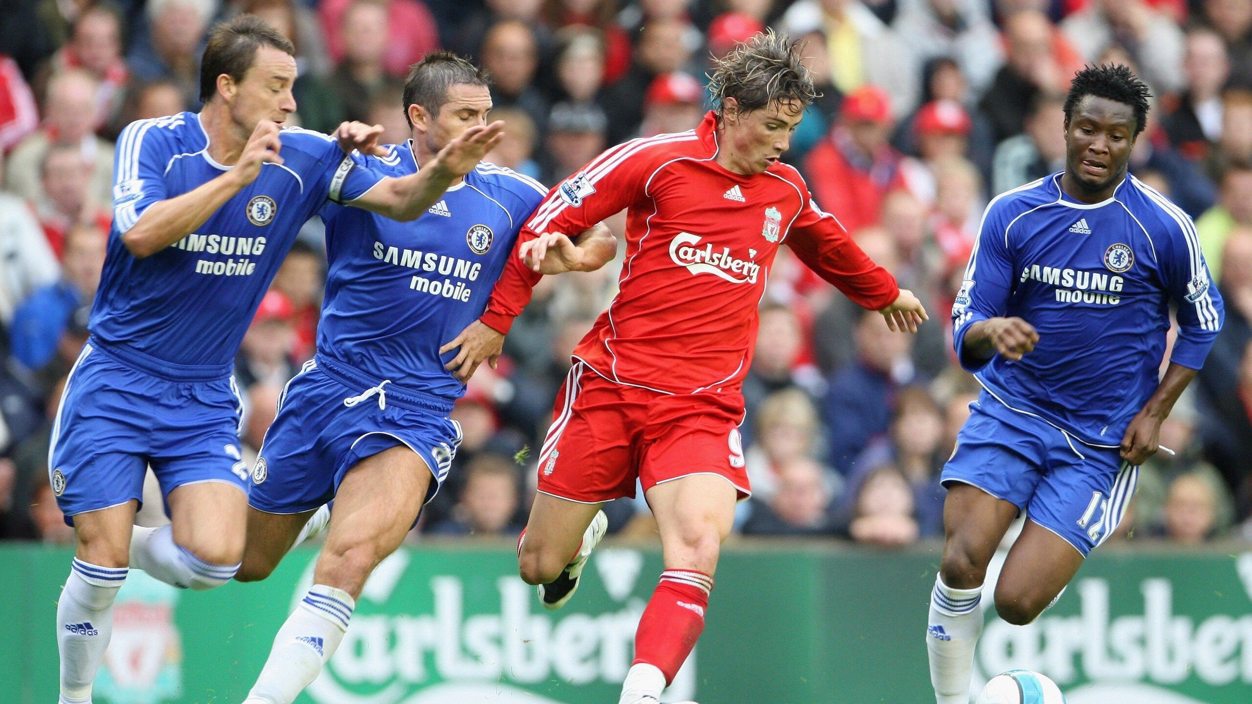 爱游戏体育网页版-中超豪门球队间恩怨情仇再起，中超各队新名字